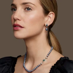 Necklaces*The Met Store Chelsea Peacock Pearl Necklace