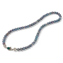 Necklaces*The Met Store Chelsea Peacock Pearl Necklace