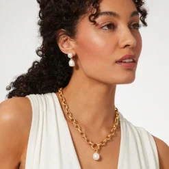 Necklaces*The Met Store Cypriot Twist Pearl Chain Pendant Necklace